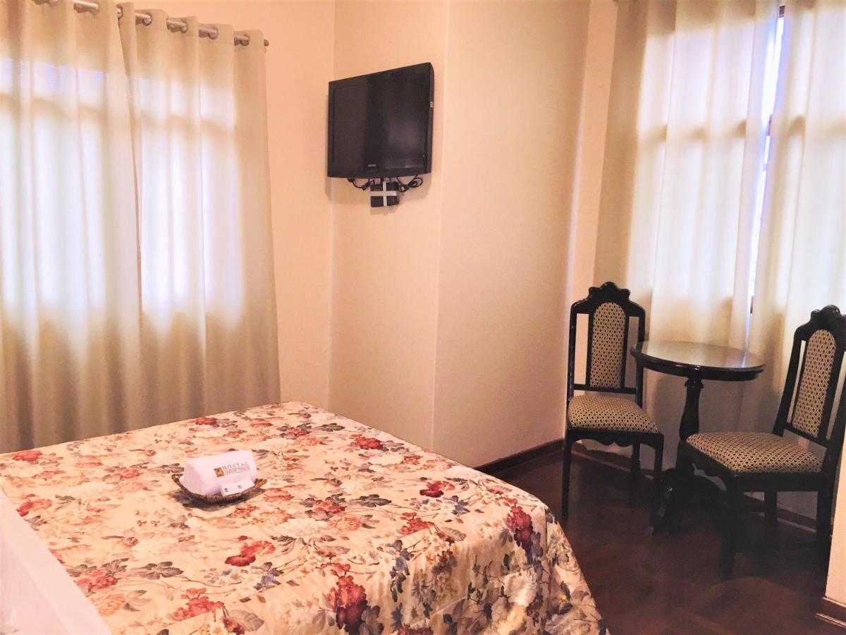 Hostal Carlos Tenaud ลิมา ภายนอก รูปภาพ
